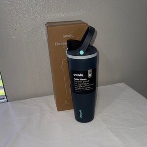 Owala Navy Blue Insulated FreeSip Water Bottle with Handle 40oz